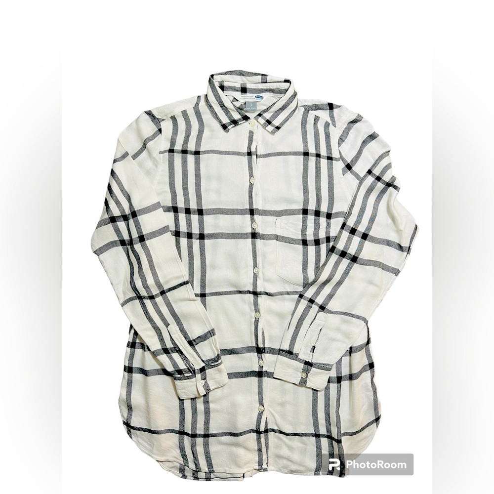 The Classic Shirt Button Down Plaid Old Navy size Small